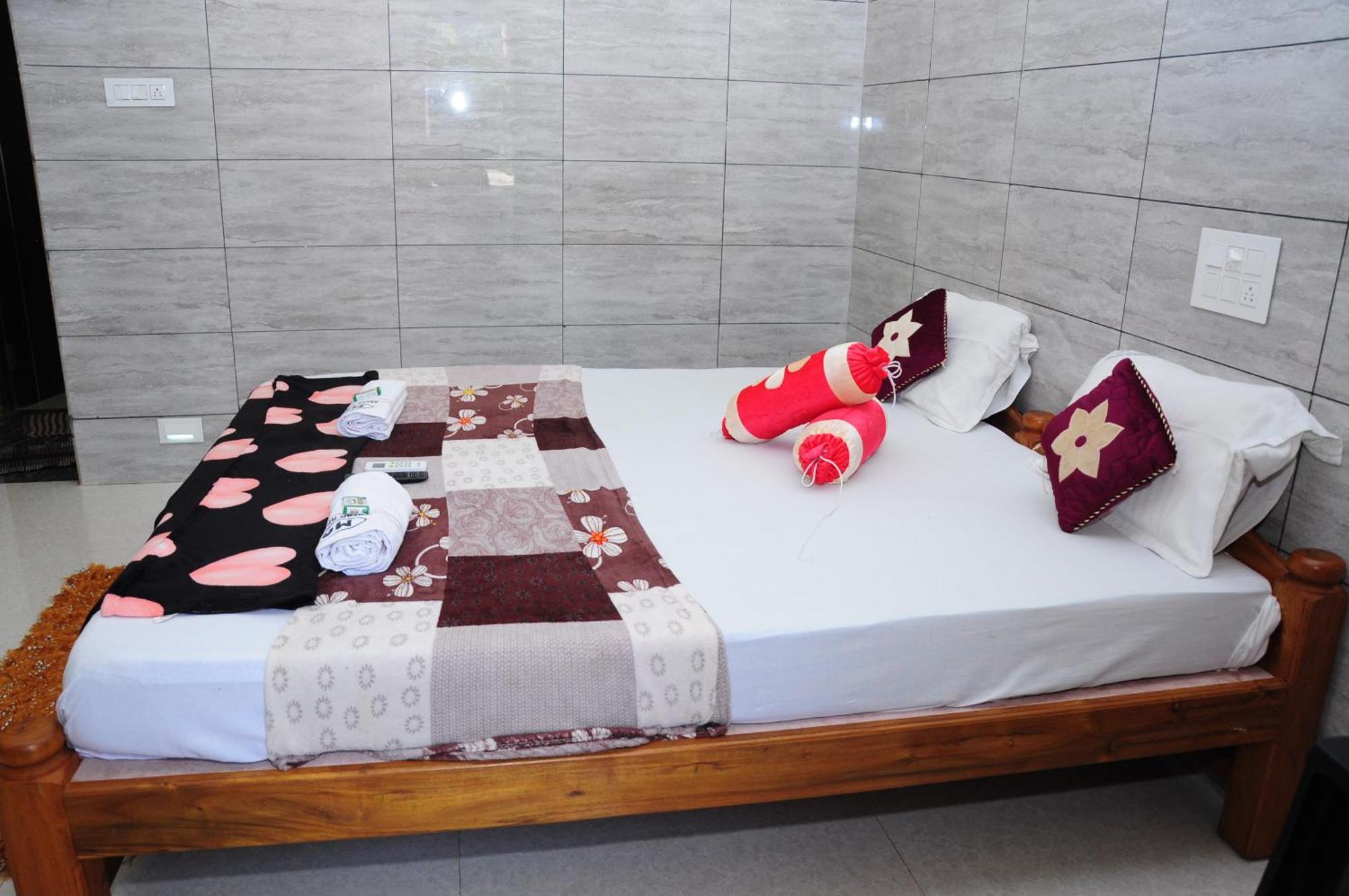 Aryan Residency Villa Māvalli Kamer foto